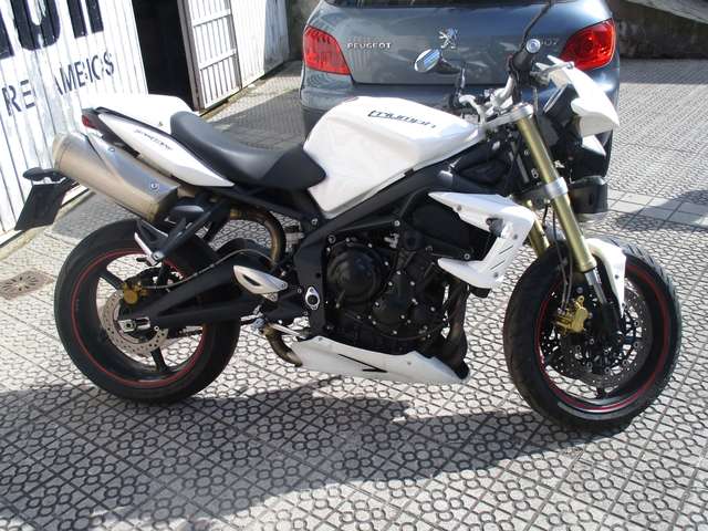 Puig Placa Frontal Puig 9663J para Honda CB125R Neo Sports Caf/é 18 Honda CB300R Neo Sports Caf/é 18 Negro Mate