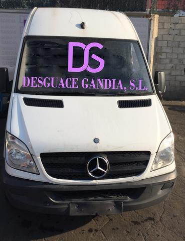 /> Espejo negro tapa izquierda para Mercedes Sprinter 5-t recuadro catre 06