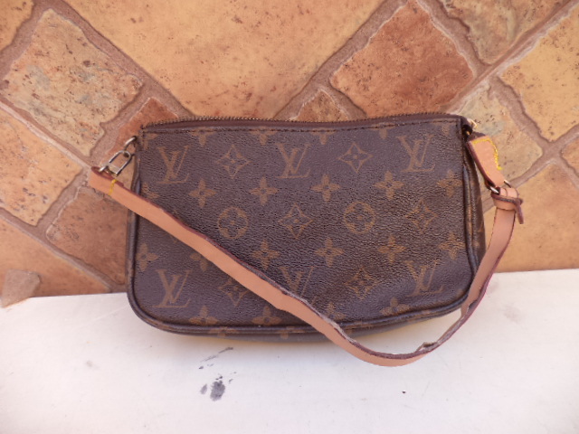 Codigo Lv Original on Sale, UP TO 59% OFF | agrichembio.com