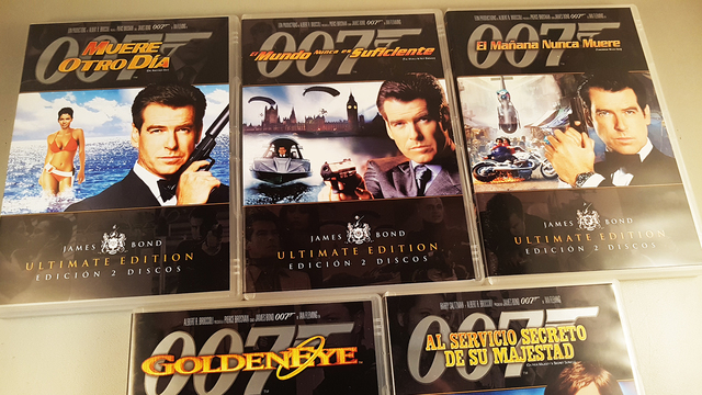 James Bond 007 El mañana nunca muere coleccionista Pack caja sin abrir Trading Card