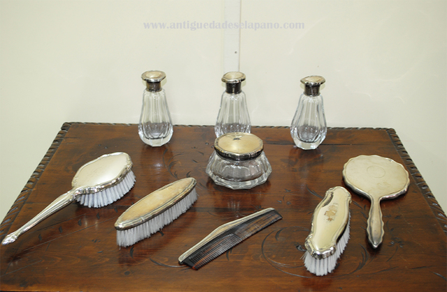 MIL ANUNCIOS.COM - Juego de tocador antiguo