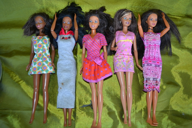 barbies morenas