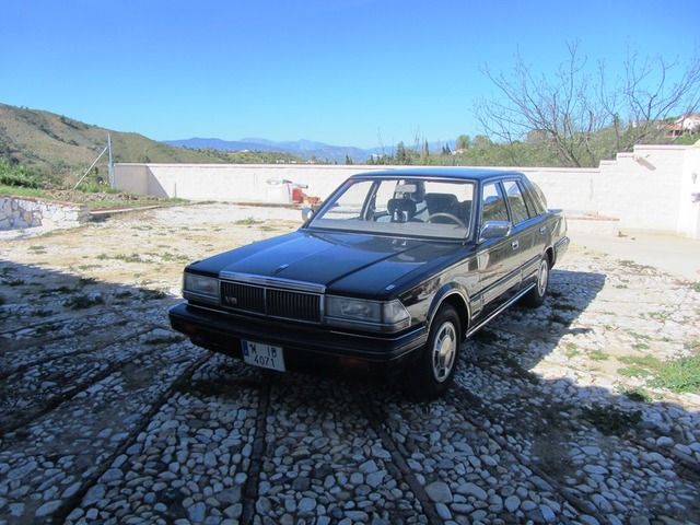 Nissan cedric y30