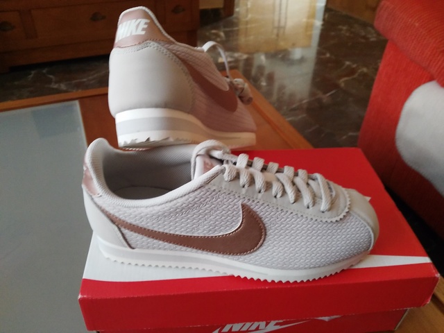 nike cortez mujer 37 nike cortez mujer 37