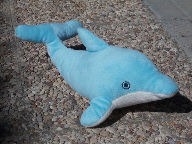 peluche delfin grande