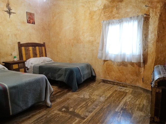 MIL ANUNCIOS.COM - Bonito chalet con piscina, en población en Moratalla