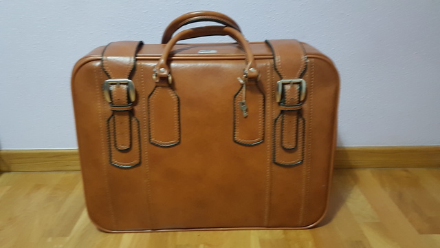 Milanuncios - Maleta piel retro vintage nueva decora