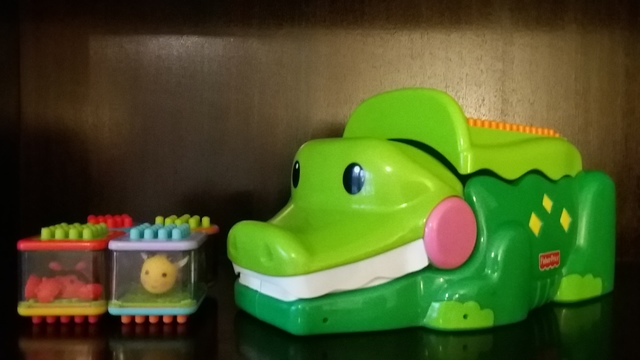 cocodrilo fisher price