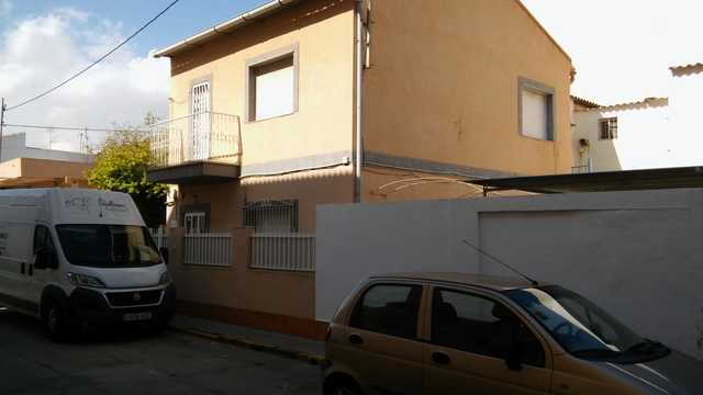 Mil Anuncios Com Venta De Dos Casas Juntas Torrevieja 11 13 Lo Pagan En San Pedro Del Pinatar