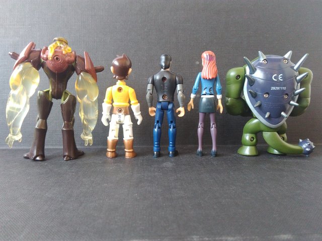 juguetes de ben 10 ultimate alien