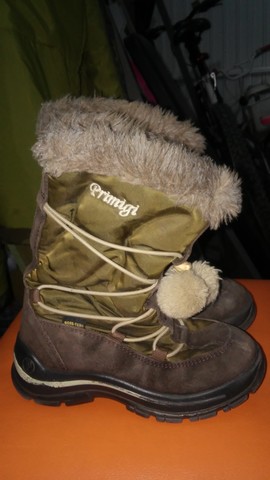 MIL ANUNCIOS.COM Botas nieve niños Segunda mano y anuncios Botas nieve niño niña talla 23 24 de segunda mano por 10