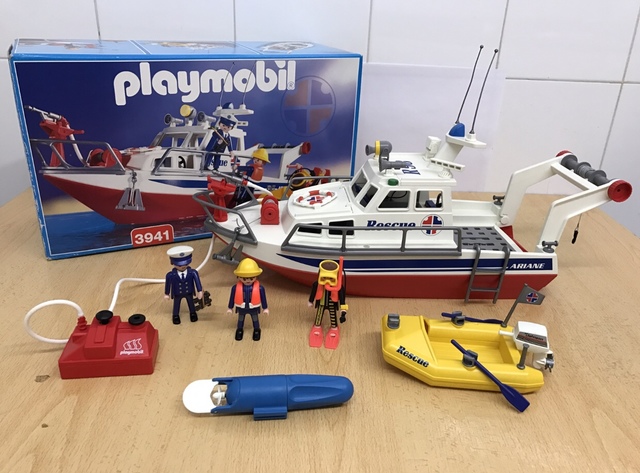 lancha rescate playmobil