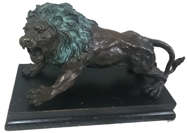 formas de artesanía de madera x 10. Leones