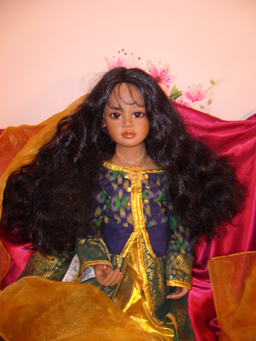 muñeca 90 cm