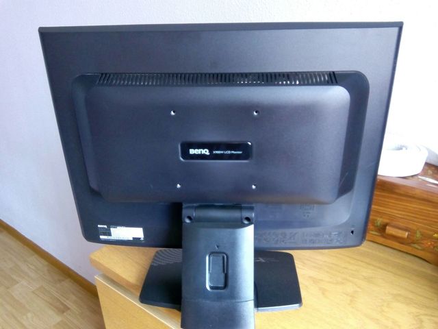 MONITOR 19 PULGADAS BENQ GL2023 45,00 € Segunda Mano Gijón E51389-0