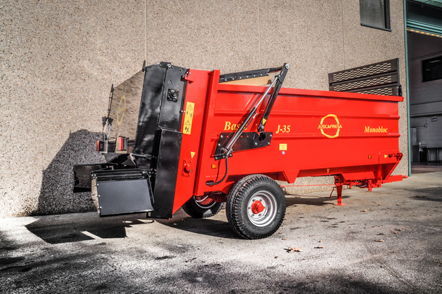 MIL ANUNCIOS.COM - Esparcidor estiercol para VIÑEDO J 35