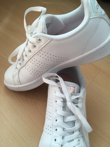 adidas blancas originales