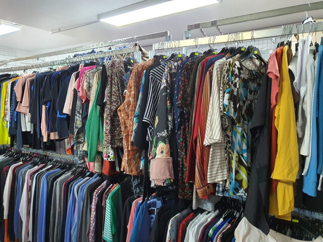 MIL ANUNCIOS.COM - Ropa segunda mano. mercadillos
