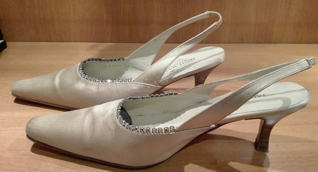 Jaime Mascaró, zapatos para una mujer elegante, que busca la calidad y el  diseño.