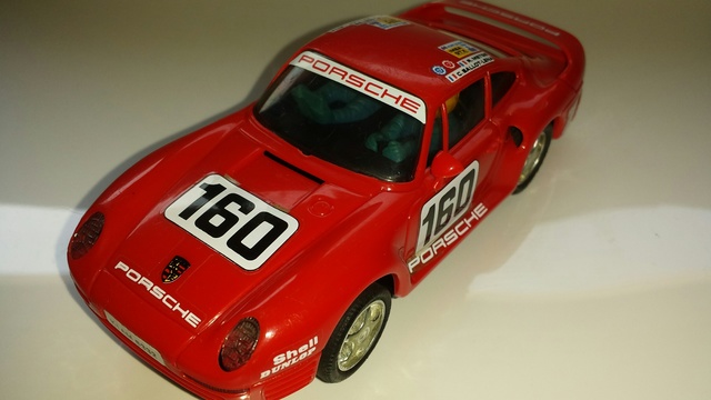 scalextric porsche 959