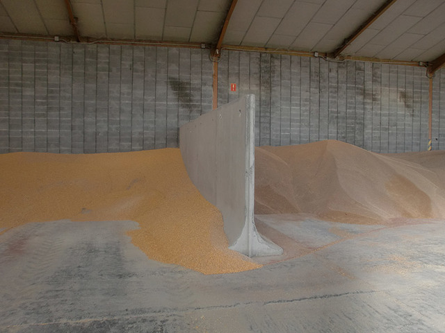 MIL ANUNCIOS.COM - Muro separador de hormigón prefabricado