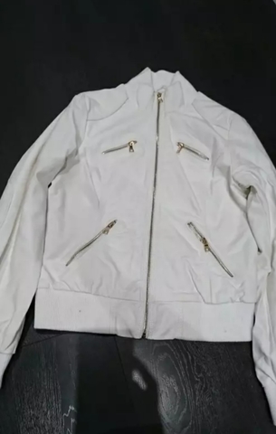 chaqueta polipiel blanca