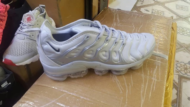 milanuncios vapormax