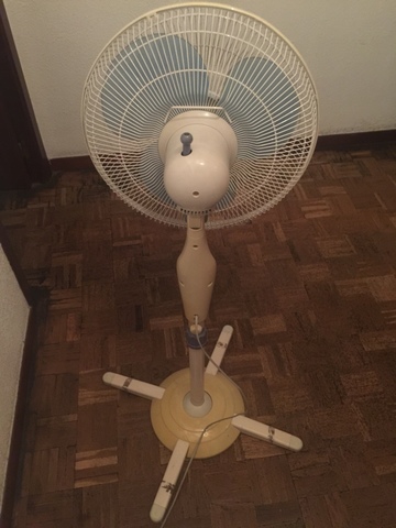 MIL ANUNCIOS.COM Ventilador columna Segunda mano y Ventiladores techo de segunda mano por 30 € en La Adrada en