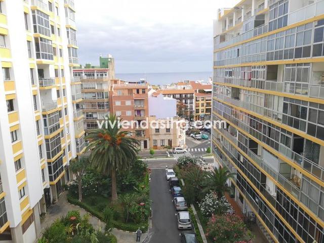 MIL ANUNCIOS.COM - Soleado apartamento con Piscina calle valois 16 en