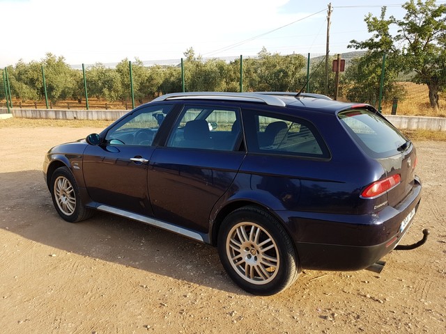 Alfa Romeo 156 Crosswagon Q4 1 9 Jtd 16v 150 Cv 150 Ch