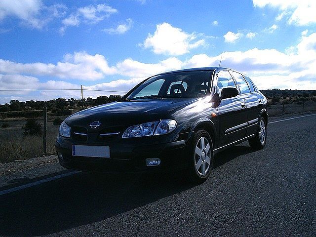 Nissan almera luxury