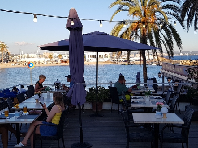 MIL ANUNCIOS.COM - Can Pastilla Playa 150 pax en Palma de Mallorca