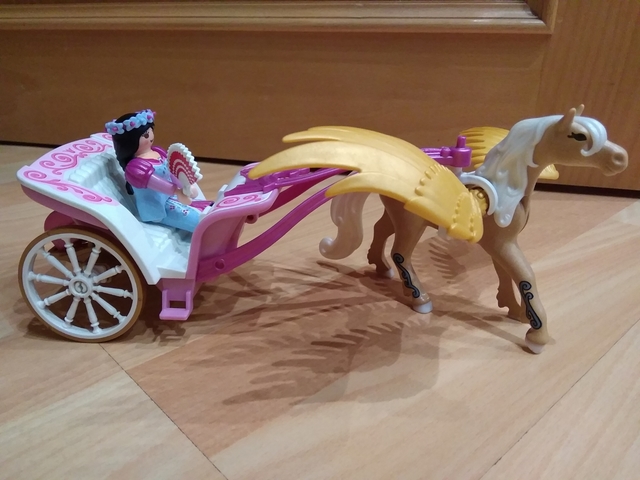 playmobil carruaje con pegaso