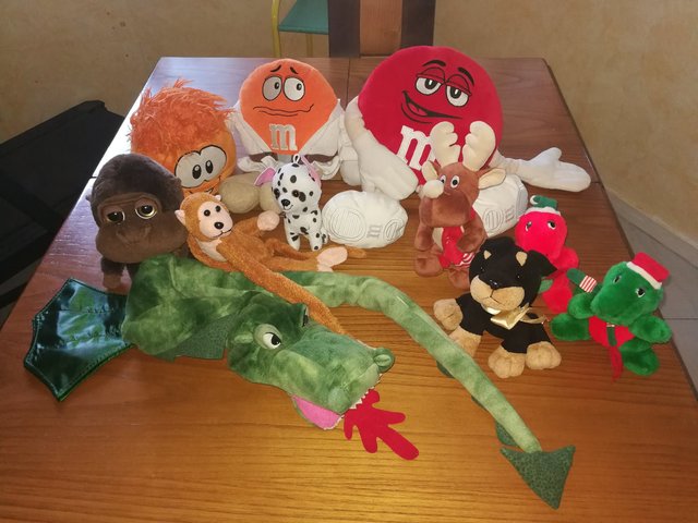 peluches once