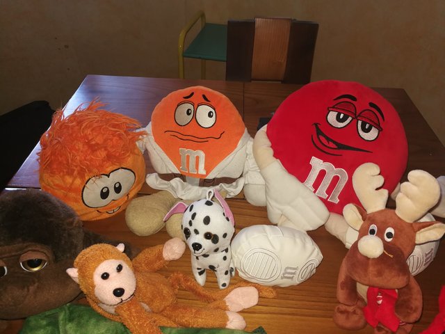 peluches once