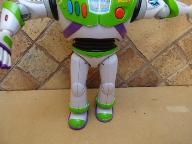 Buzz Lightyear Muñeco Que Habla Español