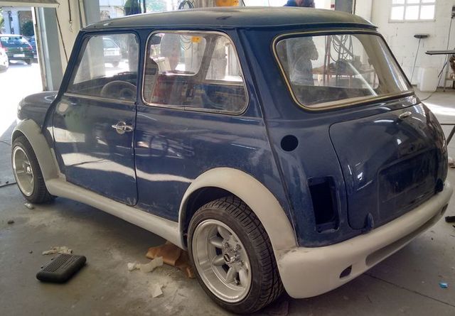 Mk1 Mk2 Escort Mexico 1600 Sport Nuevo 1//4/" O//D Tubo /& Panel Ojal de línea de combustible