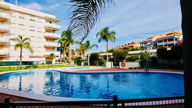 Apartamentos De Banco En Playa Canet De Berenguer - Banco ...