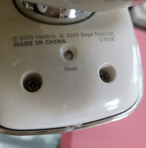 2005 hasbro robot dog