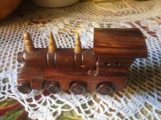 trenes de madera artesanales