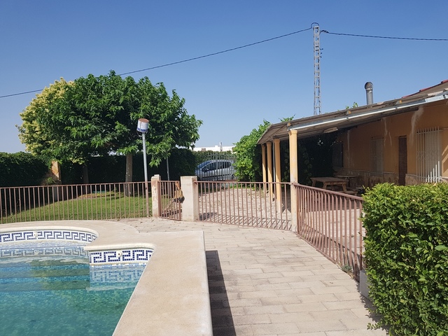 MIL Casa de campo en Villena Partida Casas