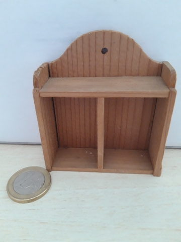 muebles miniatura de madera