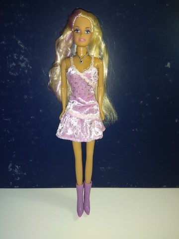 barbie vestido morado