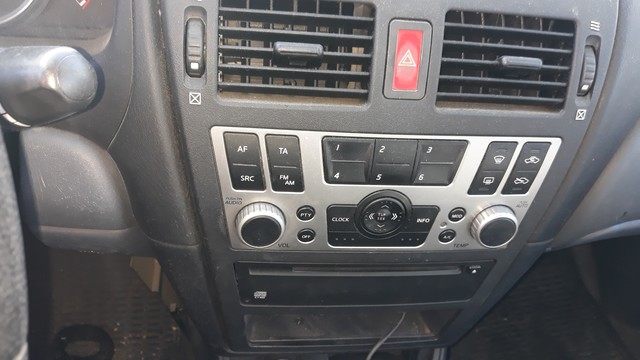 MIL Radio cd nissan almera