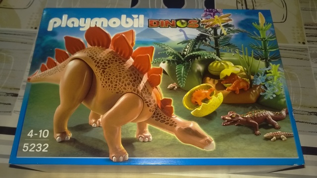 estegosaurio playmobil