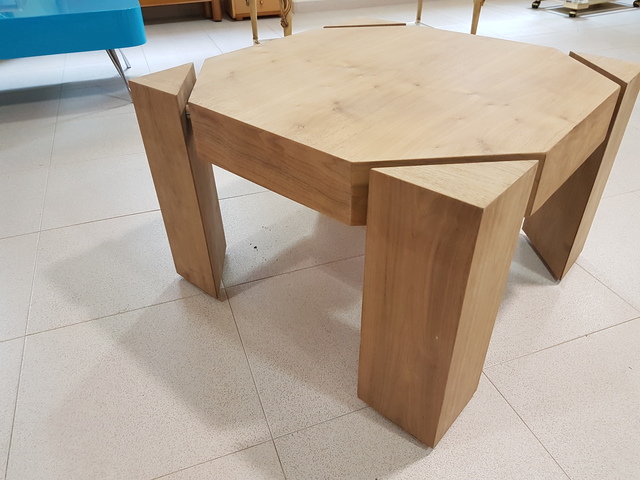 Mesas modernas de madera