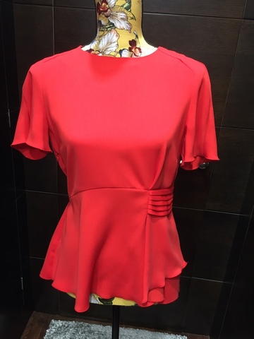 blusa roja zara