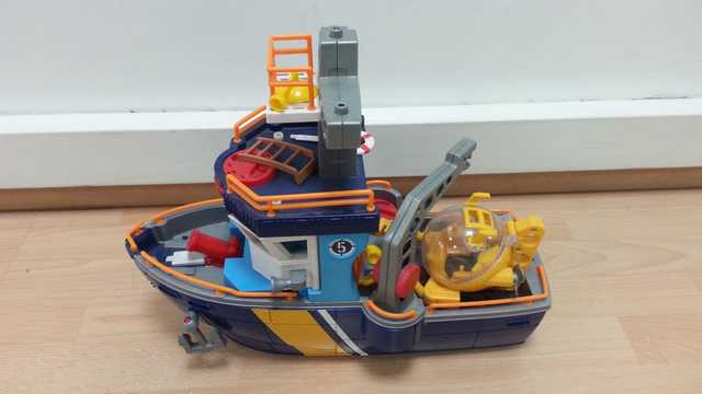 barco juguete