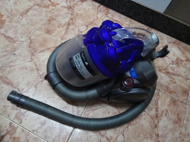 Aspiradora Dyson Cyclone V10 Animal • Punto Ahorro