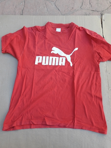 camiseta roja puma